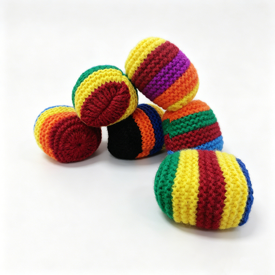 Hacky Sack Rainbow Striped Han - Outdoor Sport Games のレビューと価格